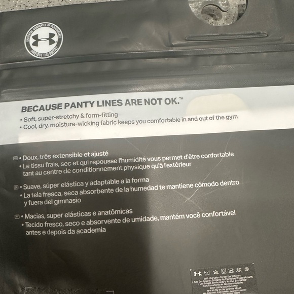 Under Armour women’s underwear- Black, Tan, Cream -3 Pack - Picture 4 of 4